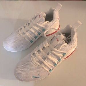 PUMA Shoes Soft Foam+